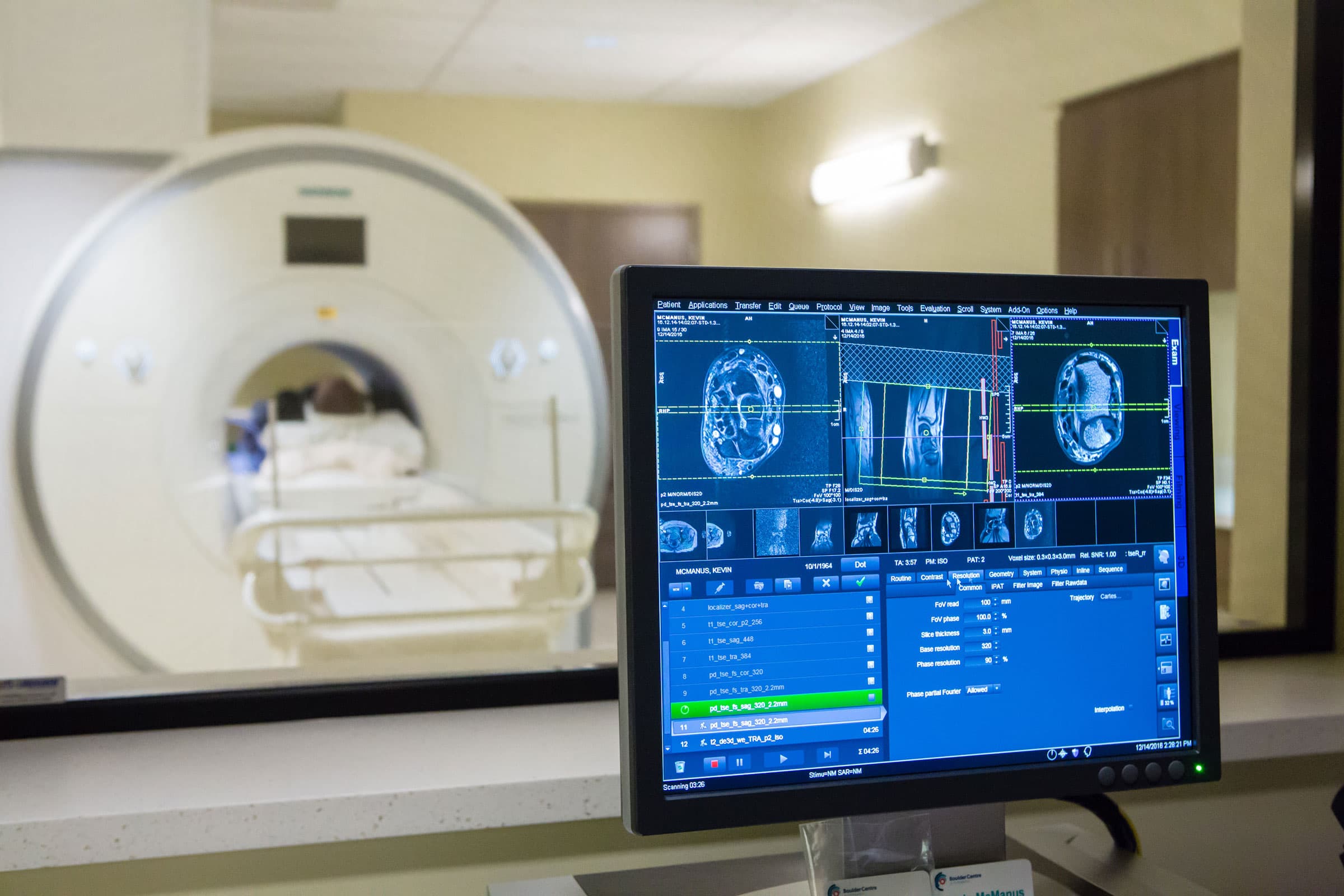 mri machine and computer screen
